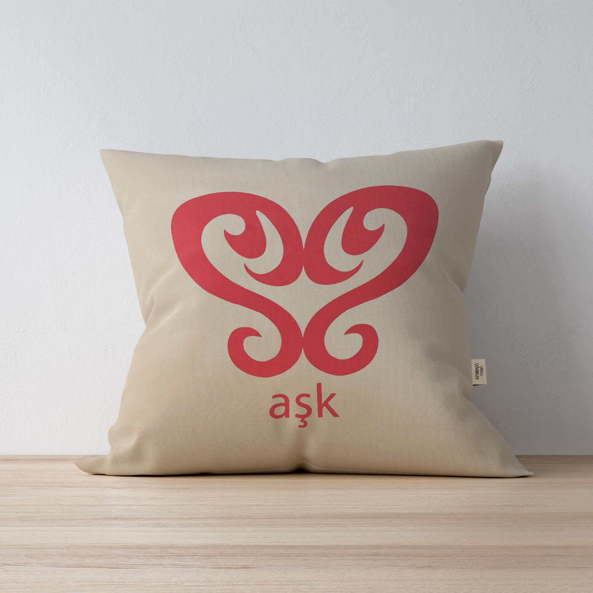 Aşk Sembollü Dekoratif Yastık | Sihirli Semboller Aşk Sembollü Dekoratif Yastık | Sihirli Semboller